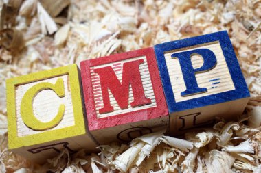 Ahşap blok Ile düzenlenmiş CMP mektubu