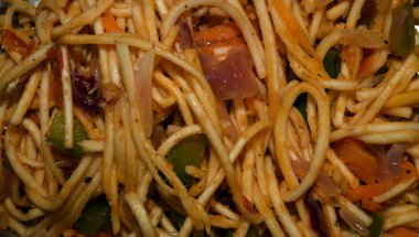 Şehriye yakın atış