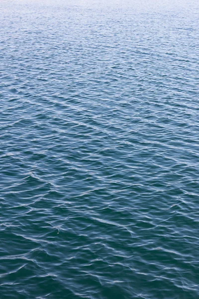 Deniz yüzeyi görünümünü