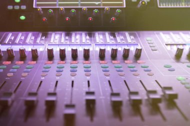 Profesyonel ses kontrol yakın çekim