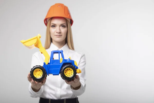 Girl Engineer Protective Helmet Holding Excavator Concept Work Engineer — Stock Photo, Image