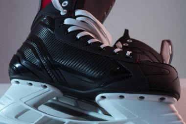 Yakın çekim - yeni hokey patenleri