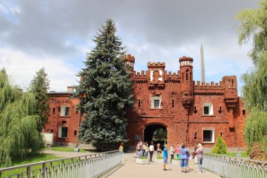 Şehir Brest (Rusya), Mukhavets Batı bug nehirler nehirlerin ve gmina Terespol Polonya, izdiham, Brest Kalesi kale (kale VI (. adı. 