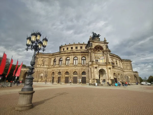 Semperoper Operadır Saxon Devlet Operası Almanya Daki Konser Salonu Dresden — Stok fotoğraf