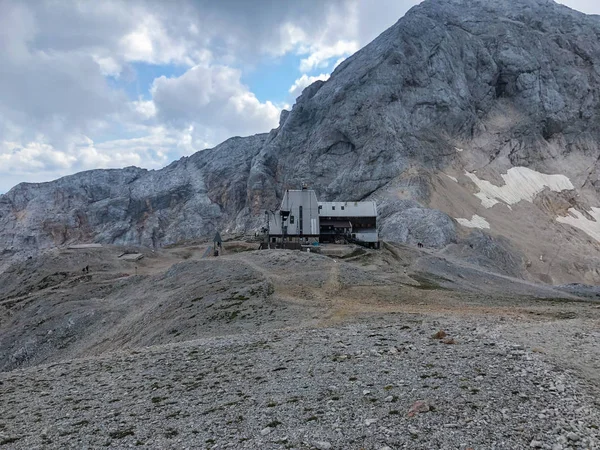 Chata Zvané Triglavski Dom Hoře Kredarica Jen Pod Horou Triglav — Stock fotografie