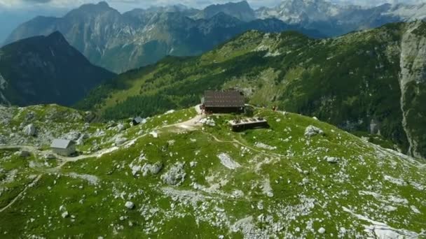 Aéreo Triglav Parque Nacional Eslovénia Sete Lagos Vale Casa Campo — Vídeo de Stock