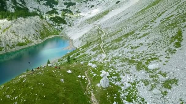 Antenn Triglav Nationalpark Slovenien Sju Sjöar Dalen Flygande Vid Ledvica — Stockvideo