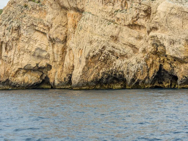 Entrada Caverna Azul Ilha Vis Croácia Tiro Barco Vela — Fotografia de Stock