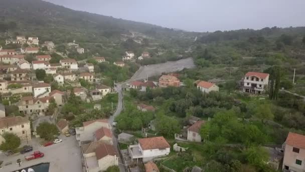 Aerea Sorvolando Baia Della Città Sull Isola Drvenik Veli Croazia — Video Stock