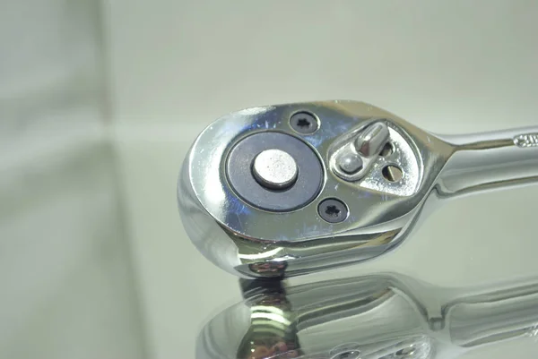 Ratchet Socket Wrench Close Seup Mirror — стоковое фото