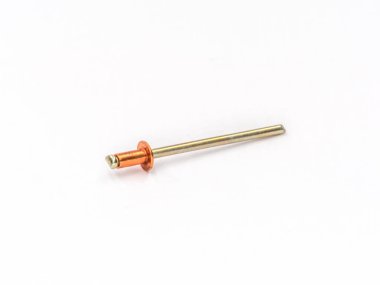 Elemanları beyaza sabitleme