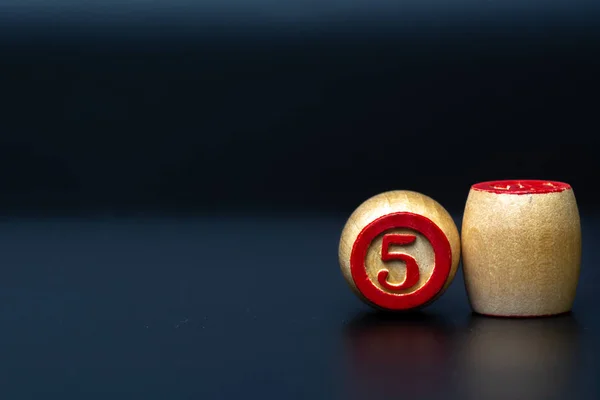 Red Numbers Wooden Barrels — Stock Photo, Image