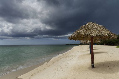 Bulutlu plaj, Playa La Boca Trinidad, Küba