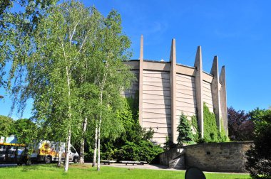 J. Slowaski Park Wroclaw Polonya Raclawice Panorama Yuvarlak bina (Panorama Raclawicka)
