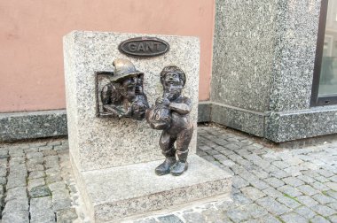Küçük cüce, Wroclaw pazar meydanında Gnome heykeli, Polonya
