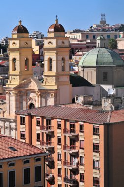 Cagliari, İtalya, Cagliari şehri Bastione di Saint Remy 'den görüldü
