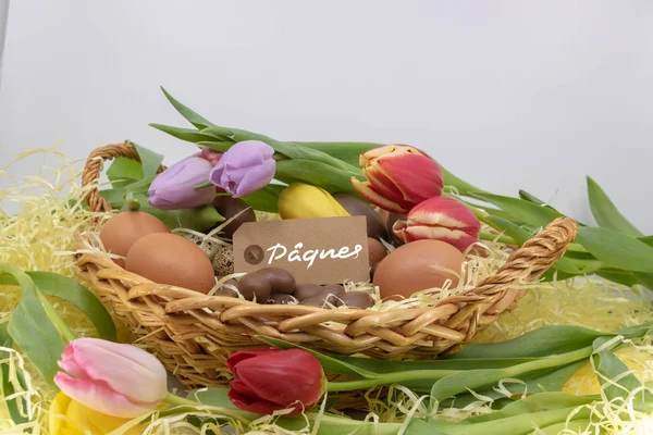 Paques Easter Written French Label Basket Filled Chicken Eggs Quail — Stock Photo, Image