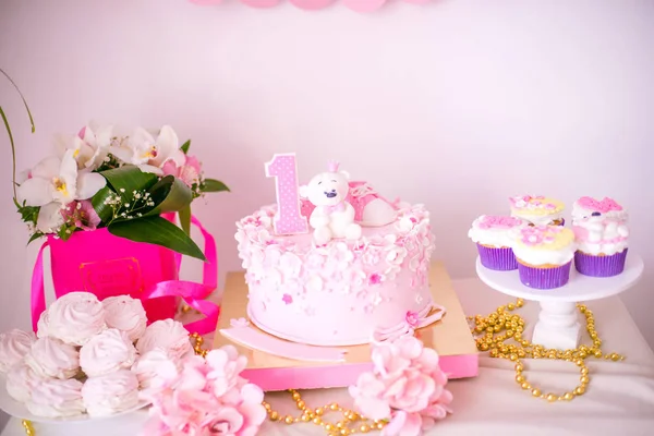 Egy Szép Finom Cukorkát Kis Hercegnő Születésnapi Rózsaszín Arany Színben — Stock Fotó