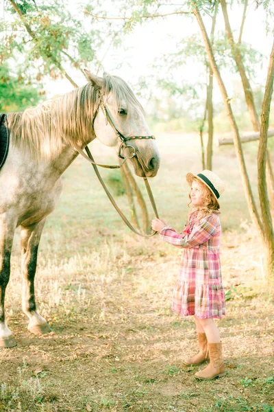 Nice Little Girl Light Curly Hair Vintage Plaid Dress Straw — Stock Photo, Image