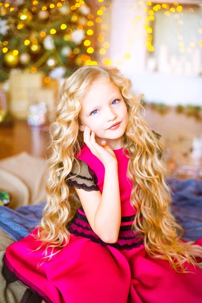 Cute Little Girl Long Curly Blond Hair Home Christmas Tree — Stock Photo, Image