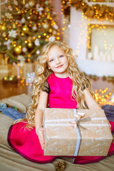 Cute Little Girl Long Curly Blond Hair Home Christmas Tree — Stock Photo, Image