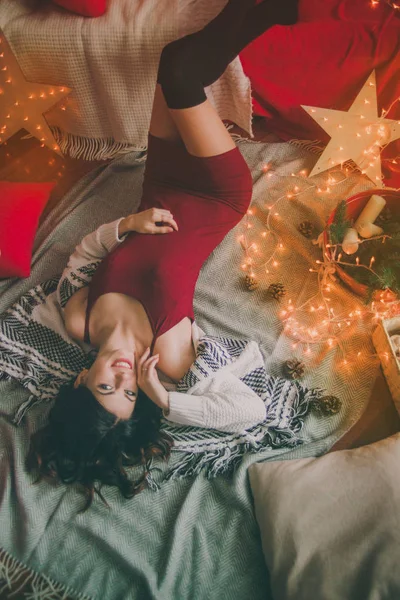Young Lovely Happy Woman Home Enjoying Christmas Tree — Stock Photo, Image