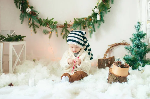 Little Cute Baby Blond Curly Hair Knit Cardigan Warm Hat — Stock Photo, Image