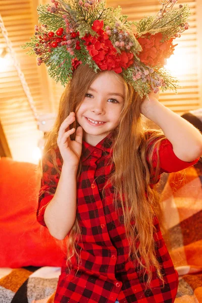 Cute Little Girl Long Hair Red Checkered Shirt Autumn Scenery — Stock Photo, Image