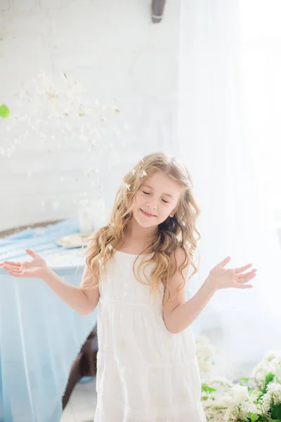 Cute Little Girl Blond Hair Beautiful Dress Spring Studio Lilac — Stock Photo, Image