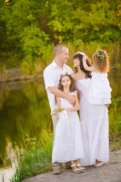 Happy Parents Children Having Fun Outdoors Wheat Field River Summer — Stock Photo, Image