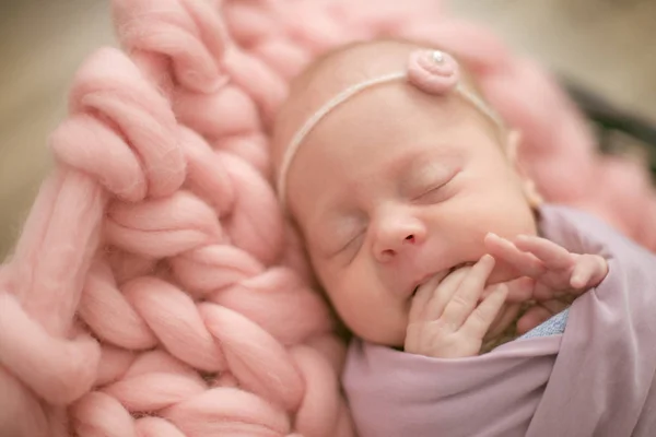 Perfect Newborn Baby Girl Pink Blanket Wicker Basket Decorated Beautiful — Stock Photo, Image