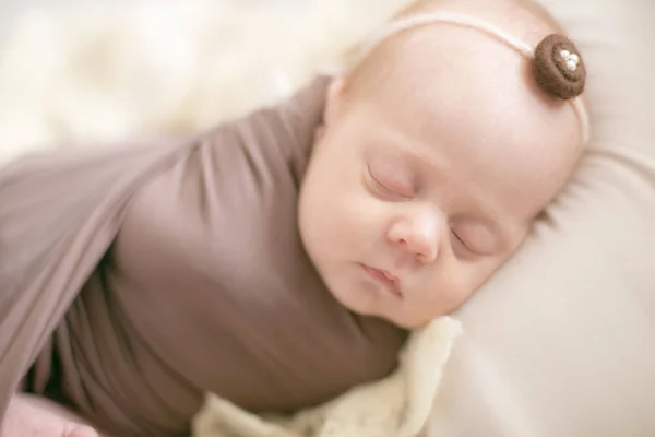 Sleeping Newborn Baby Wrap Brown Blanket Bed — Stock Photo, Image