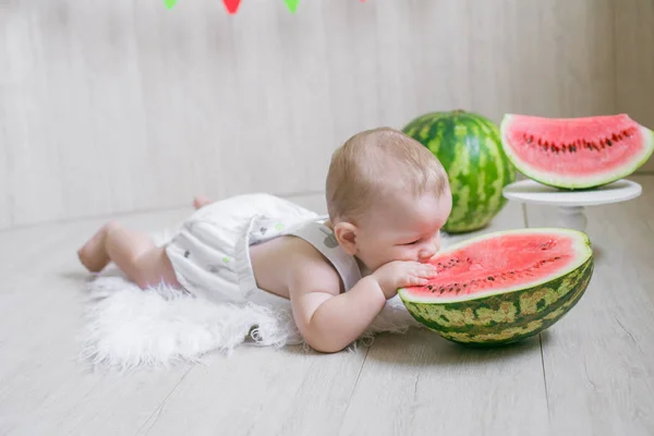 Melon D Eau A Chiquer Garcon Images Libres De Droit Photos De Melon D Eau A Chiquer Garcon Depositphotos Melon D Eau A Chiquer Garcon Images Libres De Droit Photos De Melon D Eau A Chiquer Garcon Depositphotos