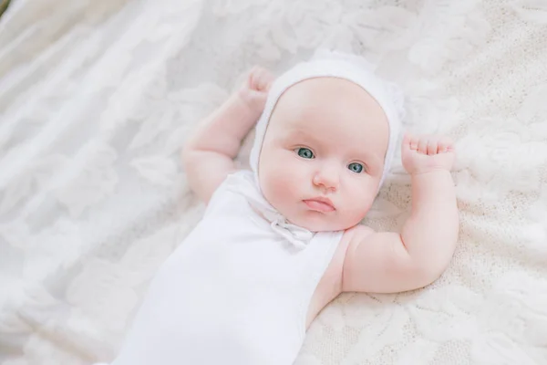 Cute Toddler Baby White Clothes Lies White Bed Home — Stock Photo, Image