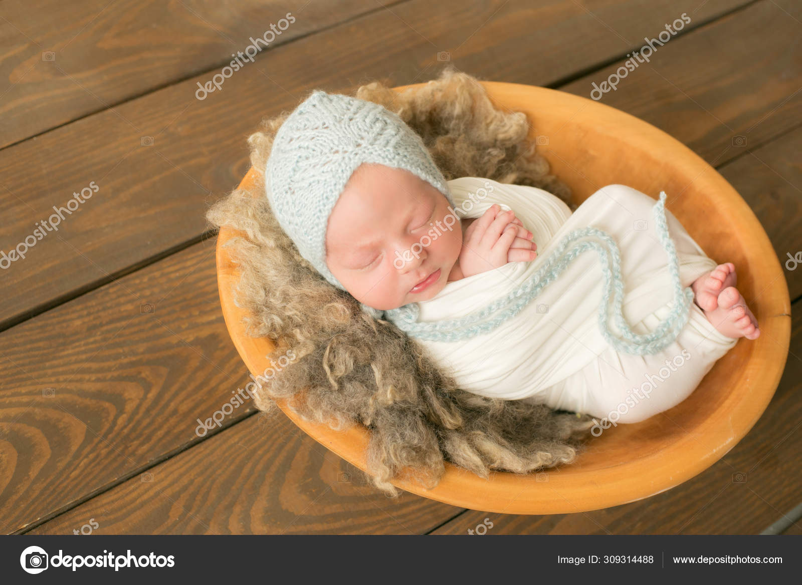 baby wooden basket