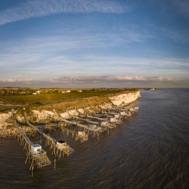 Sainte-Radegonde Ortaçağ Kilisesi, Talmont sur Gironde, Charente Denizcilik, Fransa