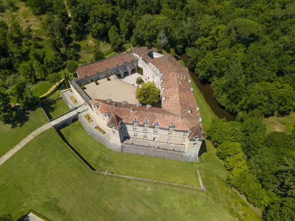 Cazeneuve Şatosu, Prechac, Bordeaux Bölgesi, Fransa