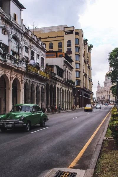 Havane Cuba Février 2020 Voitures Rétro Sur Marty Alley — Photo