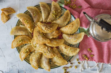 Arap Geleneksel tatlı Qatayef veya Atayef 