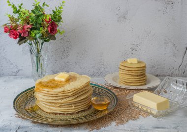1000 delikli Fas krep baghrir Beghrir veya crapes