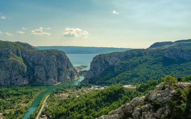 Güzel manzara. Omis. Hırvatistan.