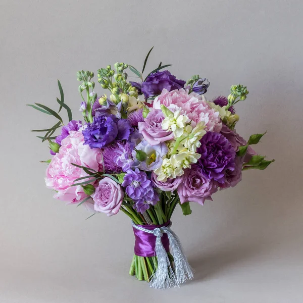 Hermoso Ramo Flores Cerca Vacaciones — Foto de Stock