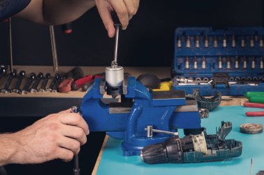 Servis Merkezi güç aletleri tamiri