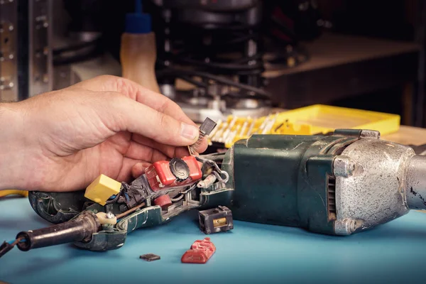 Servis Merkezi güç aletleri tamiri