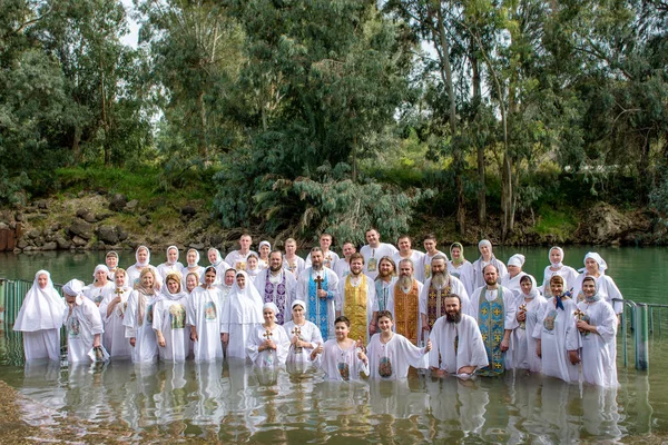 Israel Jordania 2016 Peregrinos Cristianos Durante Ceremonia Bautismo Río Jordán — Foto de Stock