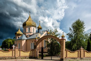 Ortodoks Kilisesi. Kavram - karşıt muhalefet zorlar