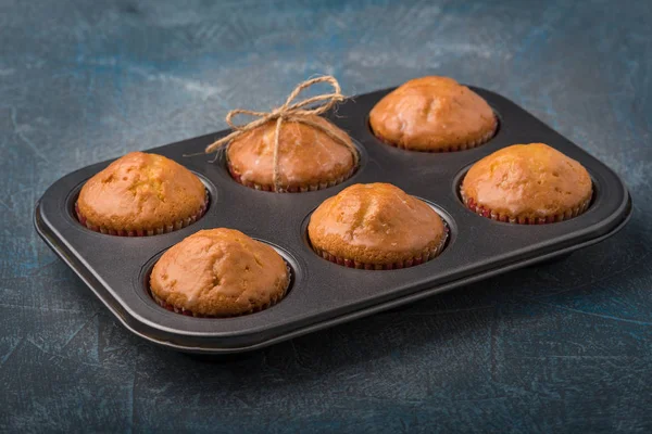 taze pişmiş lezzetli muffins
