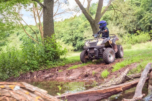 Travel Atvs River — Stock Photo, Image