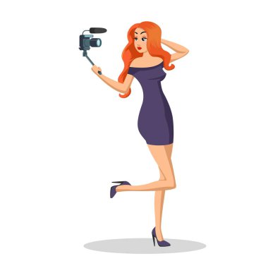Güzel genç kadın onun aboneleri için yeni bir bölüm filme. Vlogging, bloglama, sosyal medya.