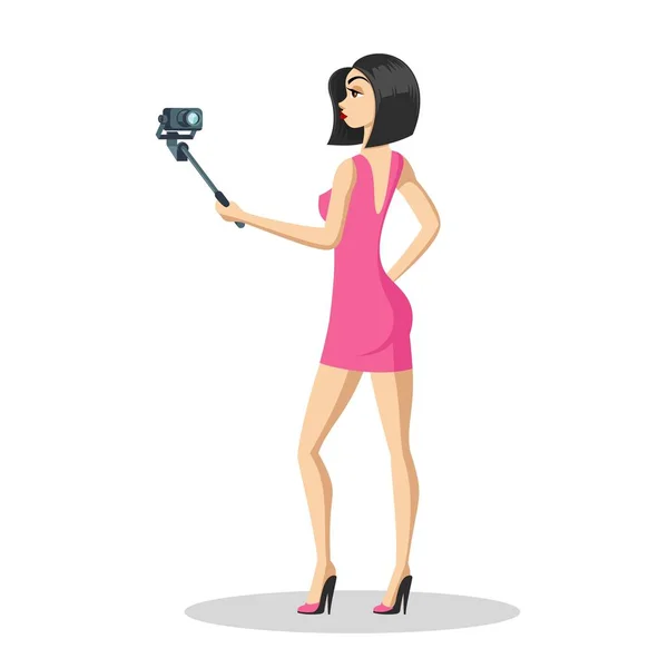 Élégante jeune femme à talons en mini robe rose regardant la webcaméra et faire de la vidéo pour son vlog . — Image vectorielle